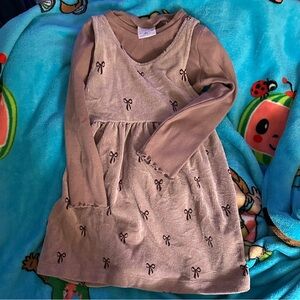 Zara Mauve Long Sleeve Corduroy Dress with Bow Pattern